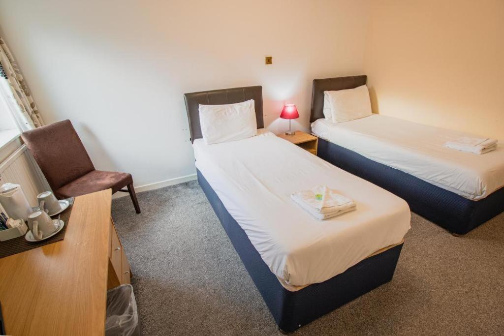 The Ben Mhor Hotel, Bar & Restaurant Grantown-on-Spey Exteriér fotografie