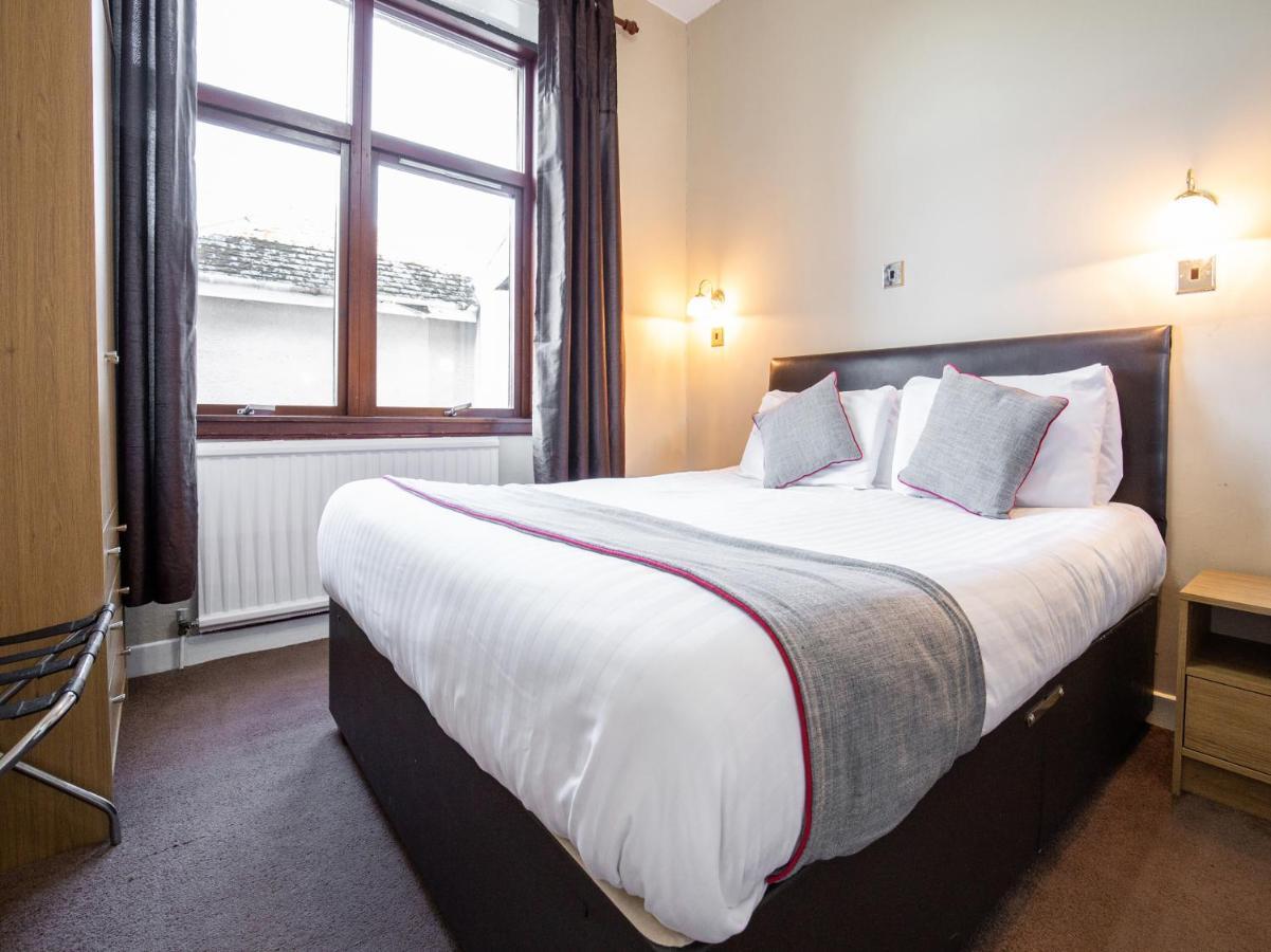 The Ben Mhor Hotel, Bar & Restaurant Grantown-on-Spey Exteriér fotografie