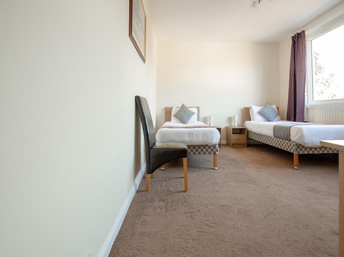 The Ben Mhor Hotel, Bar & Restaurant Grantown-on-Spey Exteriér fotografie