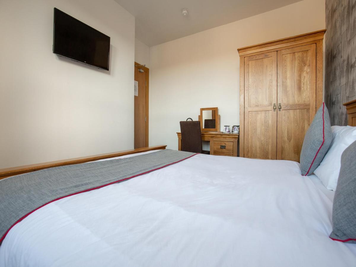 The Ben Mhor Hotel, Bar & Restaurant Grantown-on-Spey Exteriér fotografie