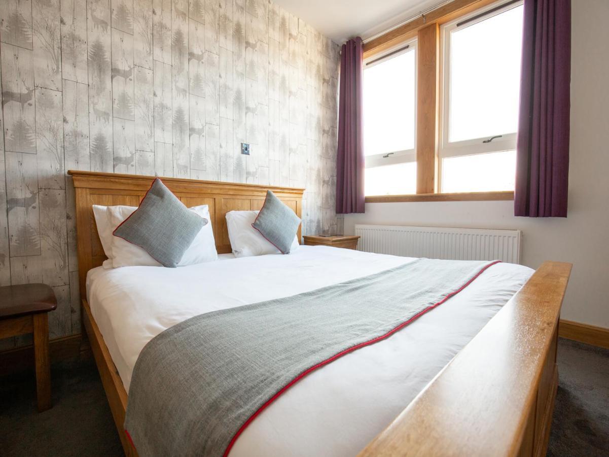 The Ben Mhor Hotel, Bar & Restaurant Grantown-on-Spey Exteriér fotografie